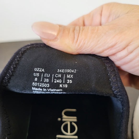 Calvin klein sneakers Size 8 - Picture 5 of 7